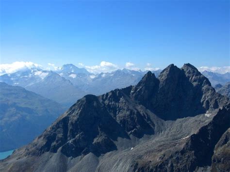 Hiking in St Moritz: 3 of the best hiking trails in Engadin Switzerland