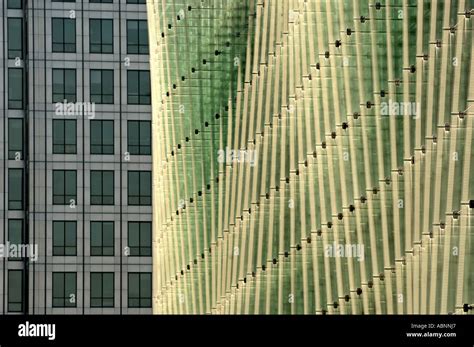 Canada Place suspended glass facade, Waitrose, John Lewis, Canary Wharf ...