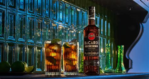 BACARDÍ Black Rum | Black Rum| Medium-bodied Dark Rum | BACARDÍ US