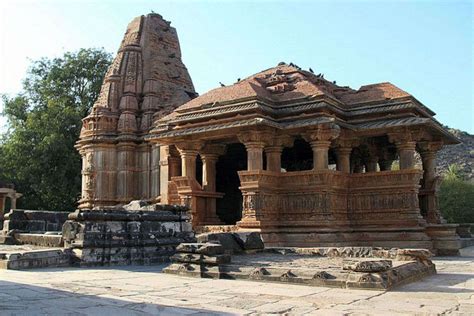 This Saas-Bahu temple of Udaipur has a background story worth knowing ...