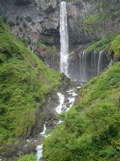 Not necessary to be the biggest waterfall in Japan, Kegon Falls | Discover places only the ...