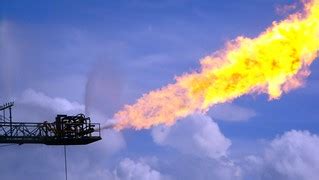 RD-7P Flowing to Flare Boom | New gas well opened up to flar… | Flickr