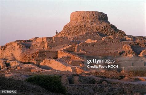 Citadelle du site archéologique de Mohenjo-daro, dans la vallée de... News Photo - Getty Images