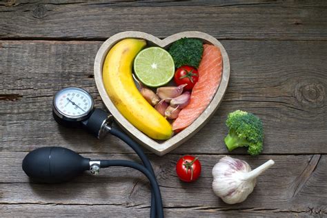 7 Foods That Lower Blood Pressure - PharmEasy