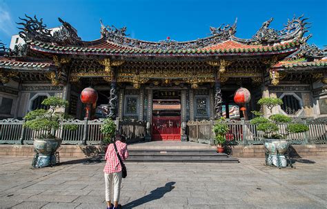 Lungshan Temple > Taipei City > Tourism Administration, Republic of China (Taiwan)