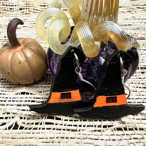 Halloween Witch Hat Earrings – Glowforge Shop