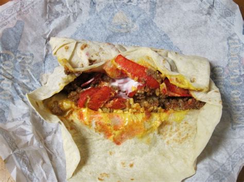 Review: Taco Bell - Beefy Crunch Burrito | Brand Eating