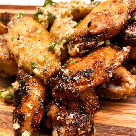 Garlic Parmesan Wings - KirksCookingAndCocktails