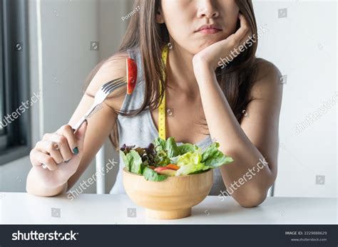 1,488 Woman Eating Salad Sad Images, Stock Photos & Vectors | Shutterstock