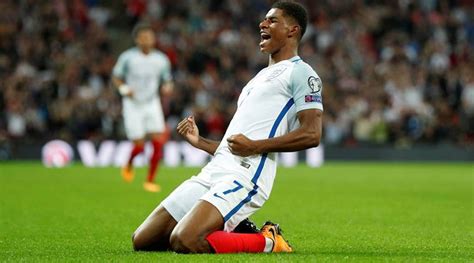 Marcus Rashford ready to fill Wayne Rooney’s boots for club and country ...