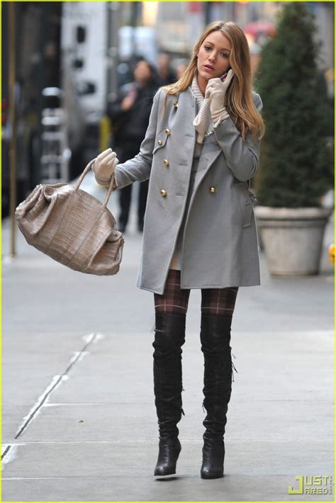 Blake Lively: Gossip Girl Menage a Trois Tonight!: Photo 2346381 ...