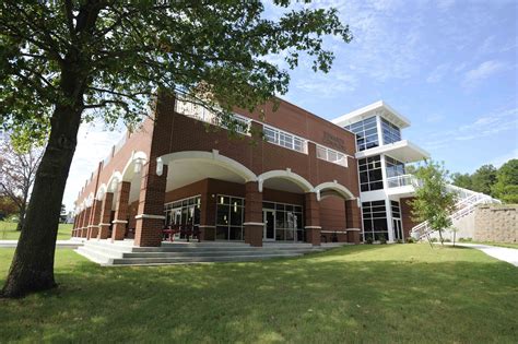 Lyon College Edwards Commons Student Center