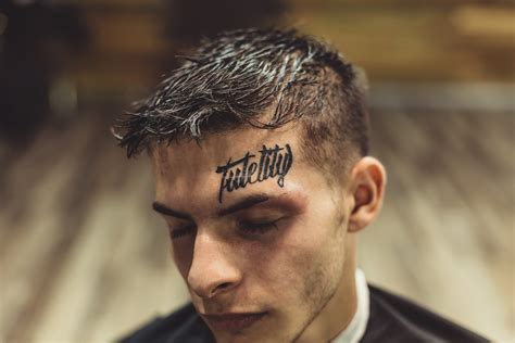 15 Best Face Tattoos For Men