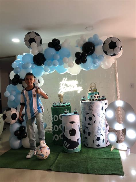 Decoración argentina con messi | Cumpleaños de messi, Decoracion fiesta de futbol, Decoración de ...