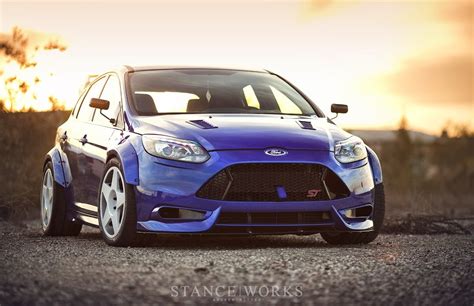 Ford Focus ST Wallpaper - WallpaperSafari