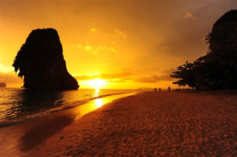 Railay Beach sunset view2