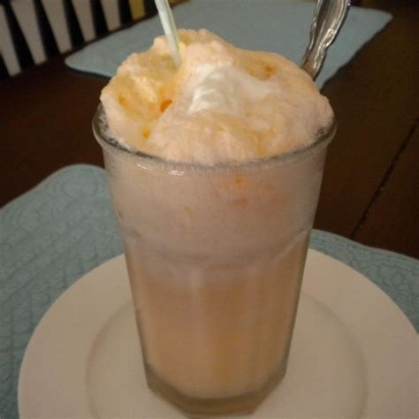 Orange Cream Soda Float | Just A Pinch Recipes