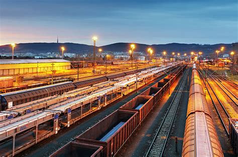 Transport De Marchandises Par Rail Banque d'images et photos libres de droit - iStock