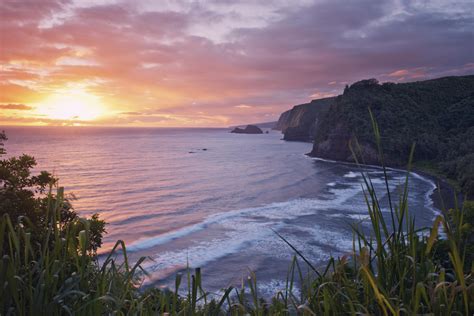 Pololu Valley Lookout | Go Hawaii