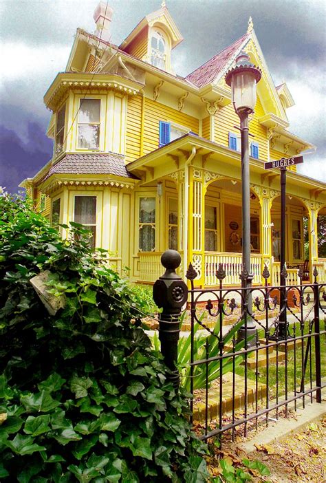 Classic Victorian yellow house, Cape May, New Jersey Victorian Architecture, Beautiful ...