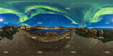 360° view of Beautiful Aurora (Dark version) Kabelvag, Norway - Alamy