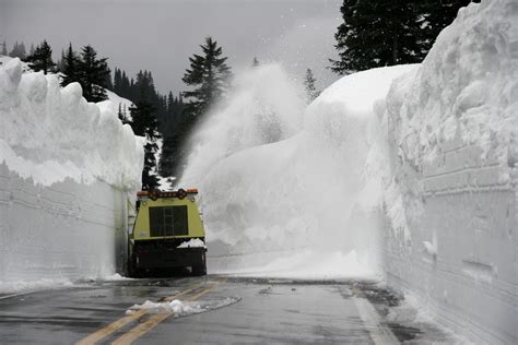 Crews tackle massive snowdrifts near Mt. Rainier - The Columbian