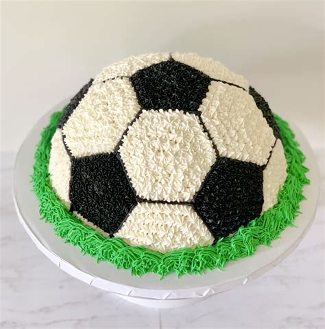 Soccer ball cake | Kaker, Bursdag, Fotball