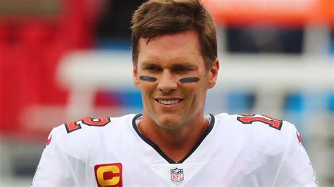 Bucs' Tom Brady pokes fun at himself while congratulating Lakers ...