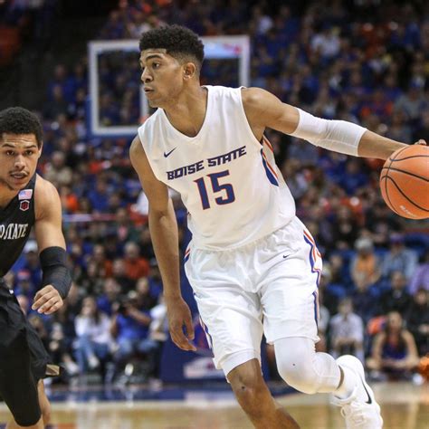 Mitchell Robinson, Chandler Hutchison Reportedly Withdraw from 2018 NBA ...