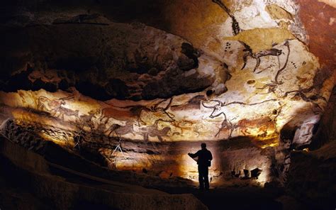 Visit The Lascaux cave - Guided tours in South of France