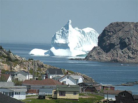 6 Day Iceberg Alley Newfoundland Road Trip of a Lifetime