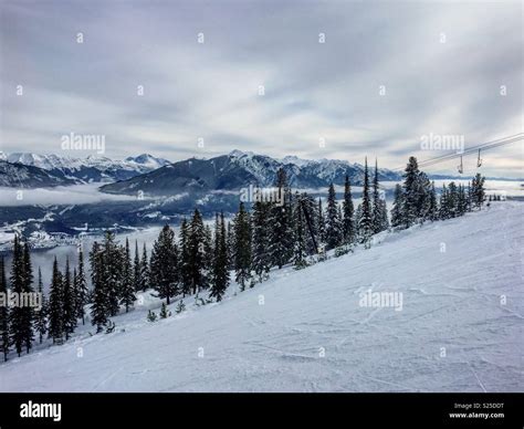 Mountains in British Columbia Stock Photo - Alamy