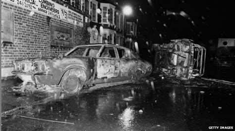 What caused the 1985 Tottenham Broadwater Farm riot? - BBC News