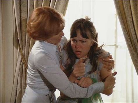 Sybil [1976] | Sally field, Joanne woodward, Hair