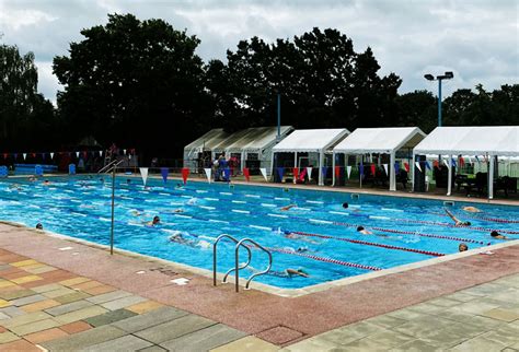 Outdoor Pools in Surrey 2023 - What the Redhead said