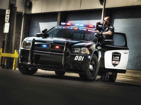 2012 Dodge Charger Pursuit Police Car Gets Mopar Accessories