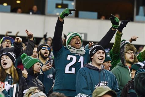 Eagles fans feeling more confident than Seahawks fans heading into wild ...