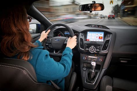 Ford's SYNC 3 Will Feature Apple CarPlay and Android Auto - autoevolution