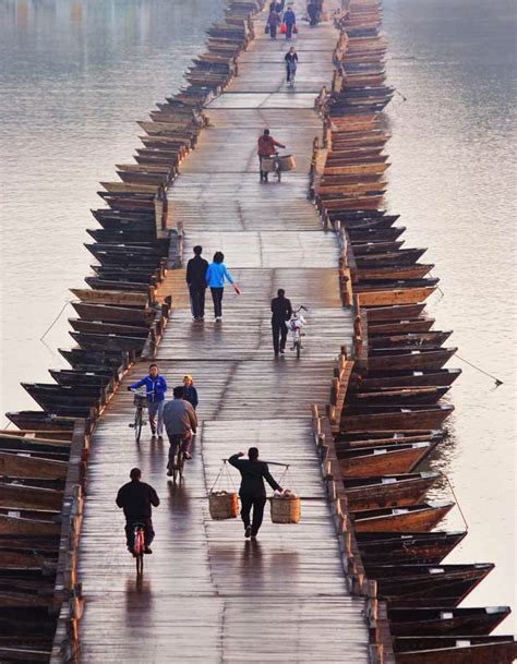 Pontoon Bridge, China﻿: - World Travel