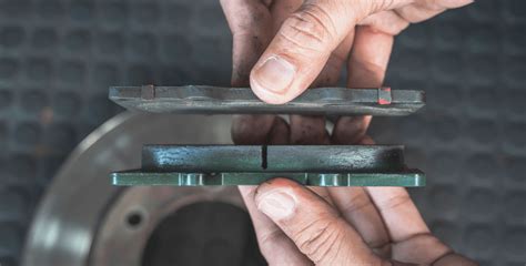 When to replace brake pads: minimum safe thickness - Trodo.com