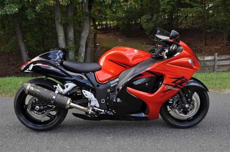 2011 Suzuki Hayabusa GSX-R 1300 - Moto.ZombDrive.COM