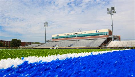 PHOTO GALLERY: UNK FieldTurf project nearing final stages of installation – UNK News