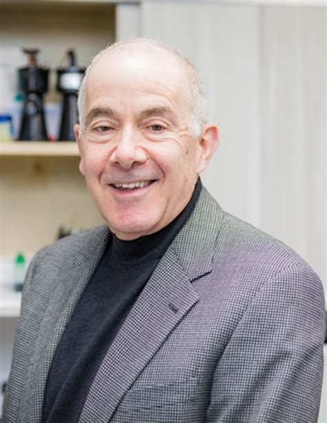 Meet Our Brooklyn Dentist, Dr. Robert Smith | Ralph Avenue Dental Care