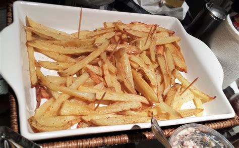 Receitas que funcionaram: Batata "frita" - só que assada!