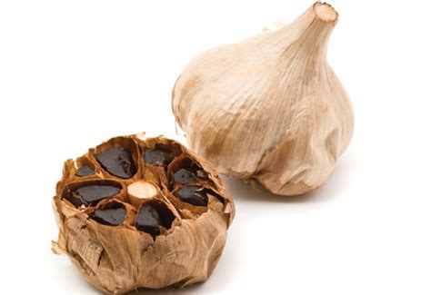 Aged garlic extract - what are the health benefits? | Nourish magazine ...