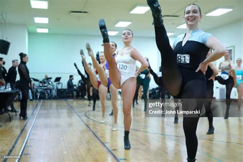 Dancers perform during 2022 Radio City Rockettes auditions at Radio... News Photo - Getty Images