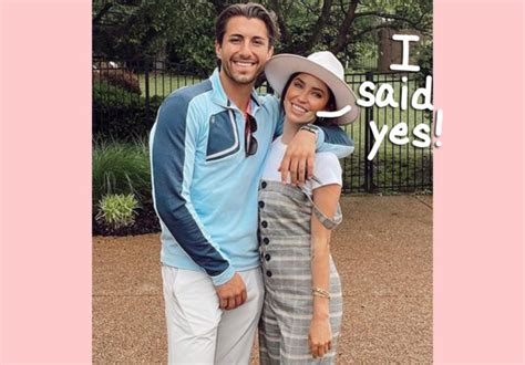 The Bachelorette's Kaitlyn Bristowe Is Engaged To Jason Tartick! See ...