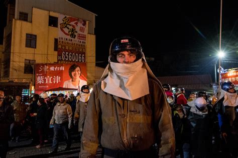 Ringing in the lunar new year, Taiwan-style | Canadian Geographic