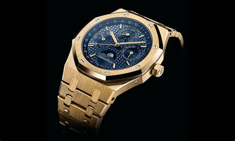 12 Best Gold Watches For Men In 2020