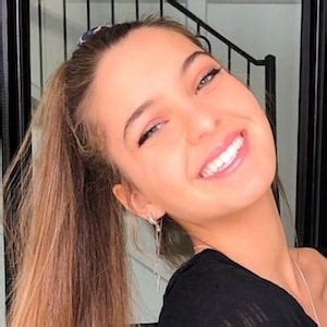 Lexi Rivera - Age, Family, Bio | Famous Birthdays